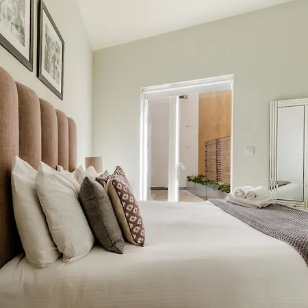 Holborn By Excel Apartments-2